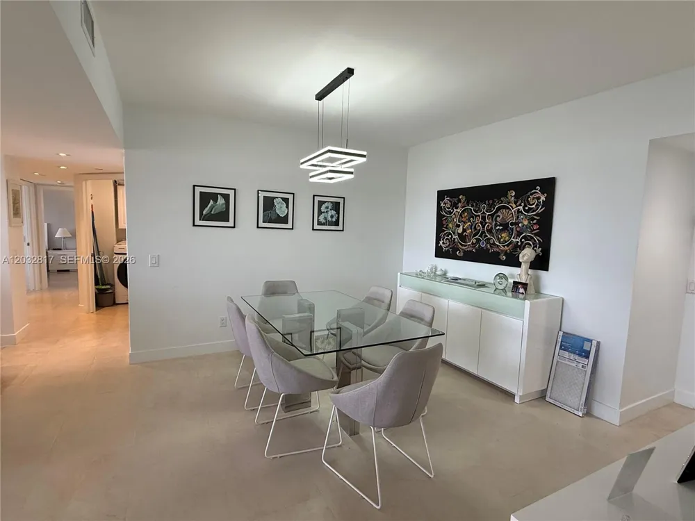21205 Yacht Club Dr #1201 Aventura, FL 33180
