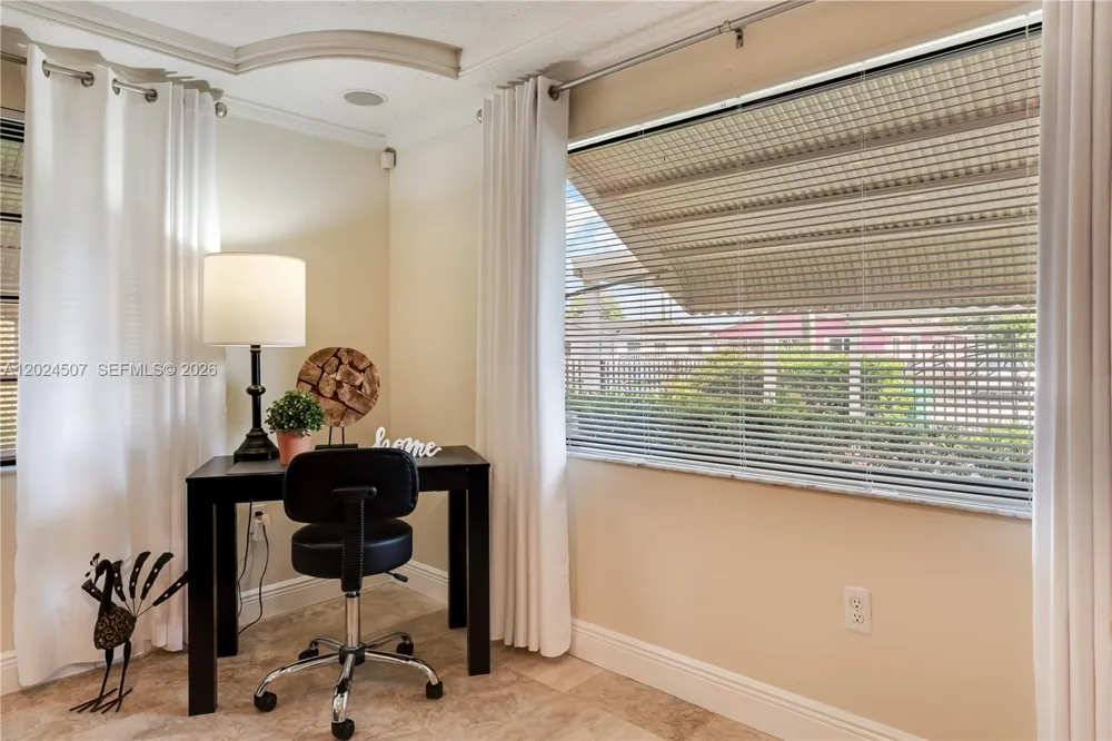 2225 NW 170th Ter Miami Gardens, FL 33056
