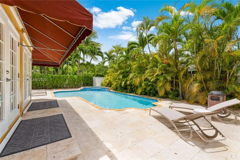 1380 Miami Springs Ave Miami Springs, FL 33166