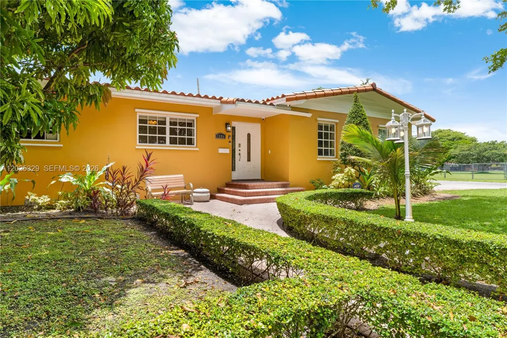 1380 Miami Springs Ave Miami Springs, FL 33166