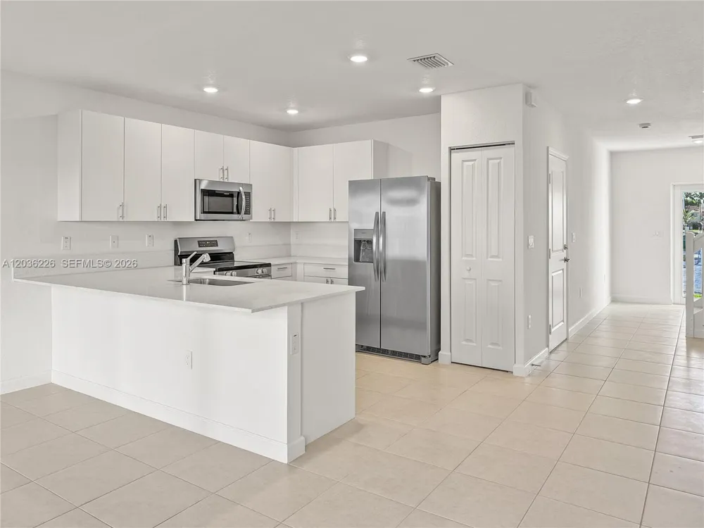3770 SW 50th Ave #3770 Pembroke Park, FL 33023