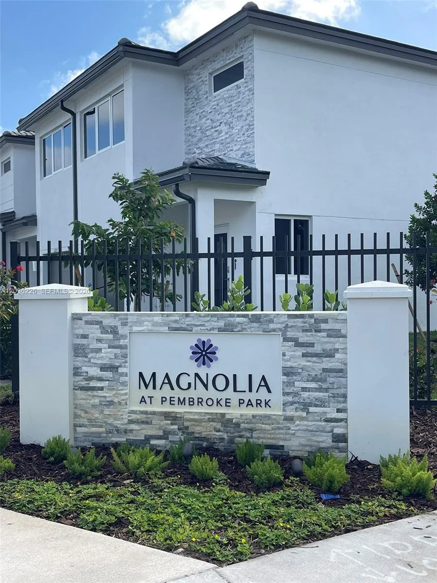 3770 SW 50th Ave #3770 Pembroke Park, FL 33023