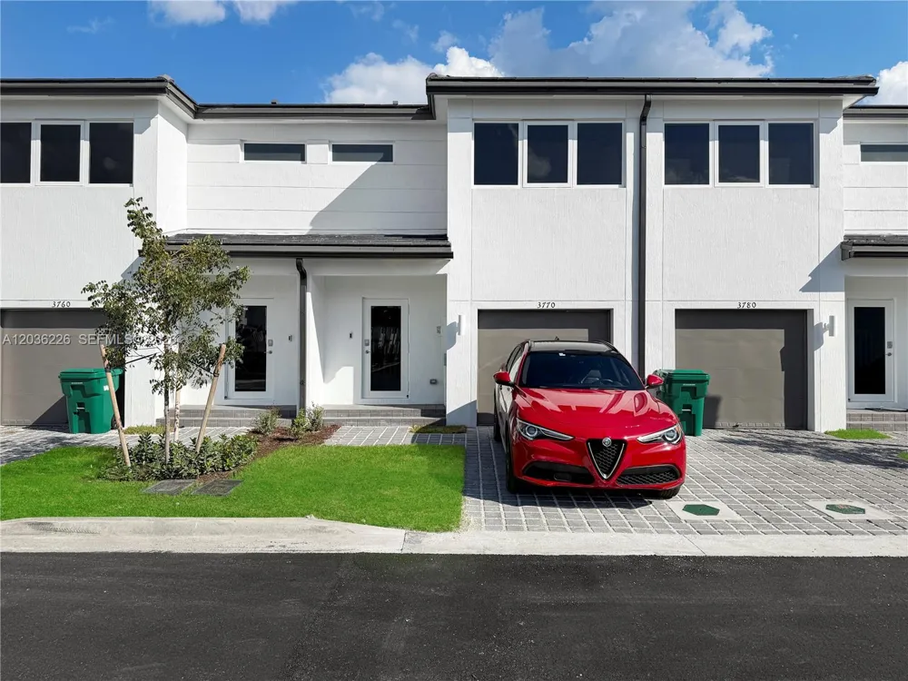 3770 SW 50th Ave #3770 Pembroke Park, FL 33023