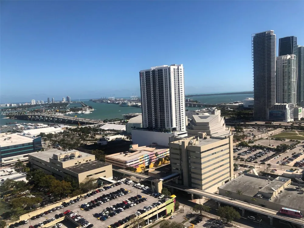 1600 NE 1st Ave #2607 Miami, FL 33132