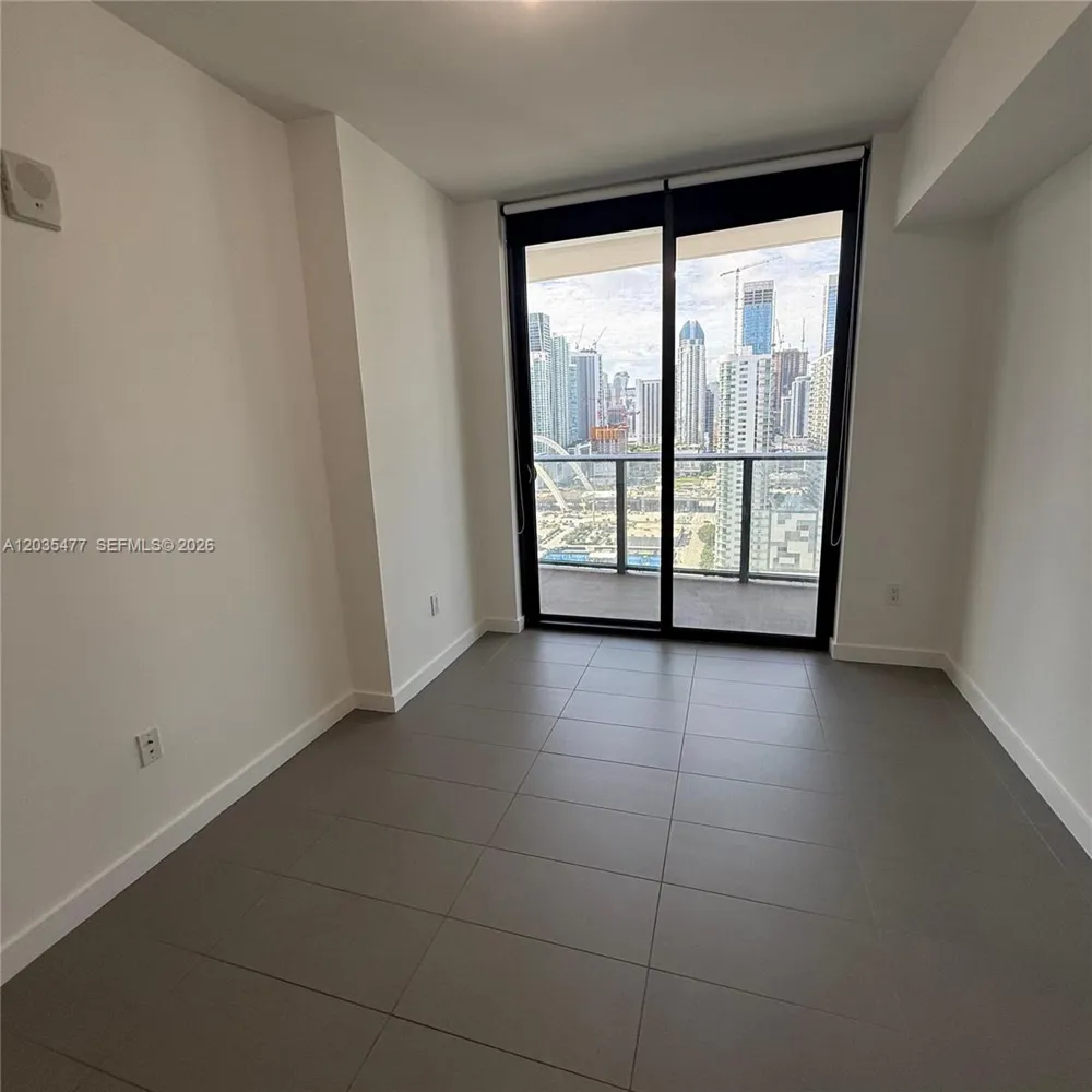 1600 NE 1st Ave #2607 Miami, FL 33132