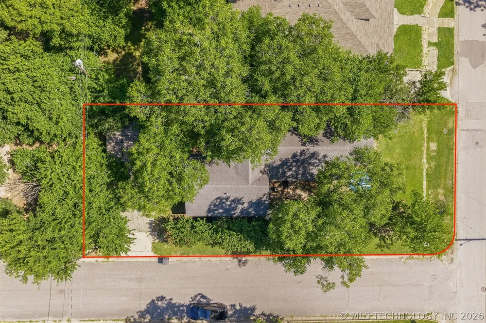 303 10th NW Ardmore, OK 73401