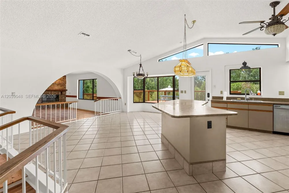 27255 HICKORY HILL Other City - In The State Of Florida, FL 34602
