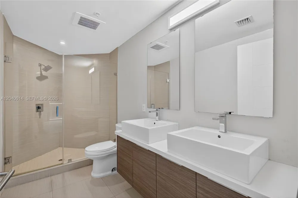 1010 SW 2nd Ave #603 Miami, FL 33130