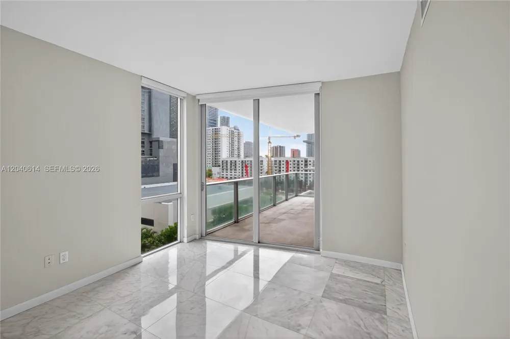 1010 SW 2nd Ave #603 Miami, FL 33130