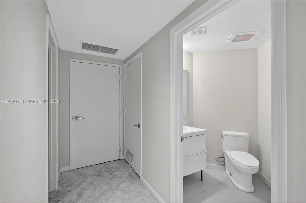 1010 SW 2nd Ave #603 Miami, FL 33130