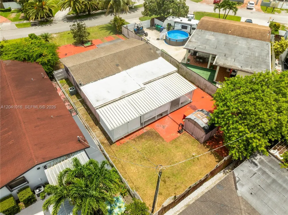 11941 SW 4th St Miami, FL 33184