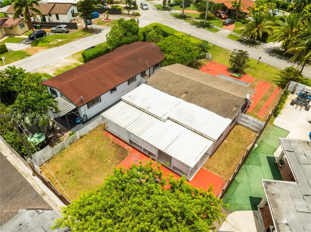 11941 SW 4th St Miami, FL 33184