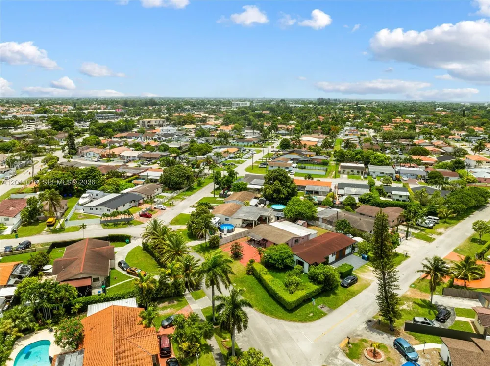 11941 SW 4th St Miami, FL 33184