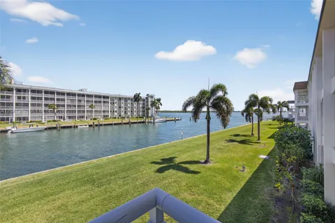 111 Shore Ct #205