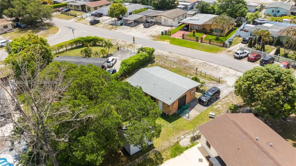555 Harem Ave Opa-Locka, FL 33054