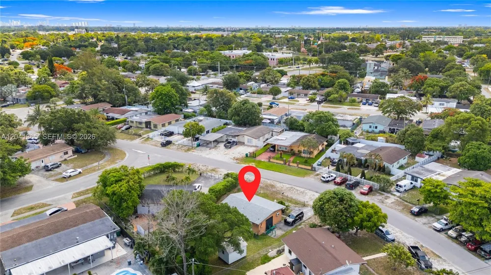 555 Harem Ave Opa-Locka, FL 33054