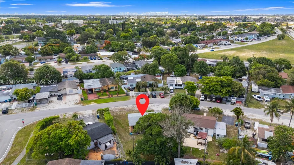 555 Harem Ave Opa-Locka, FL 33054