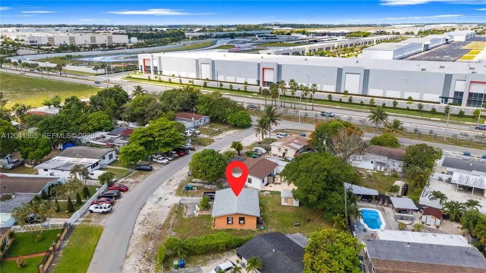555 Harem Ave Opa-Locka, FL 33054