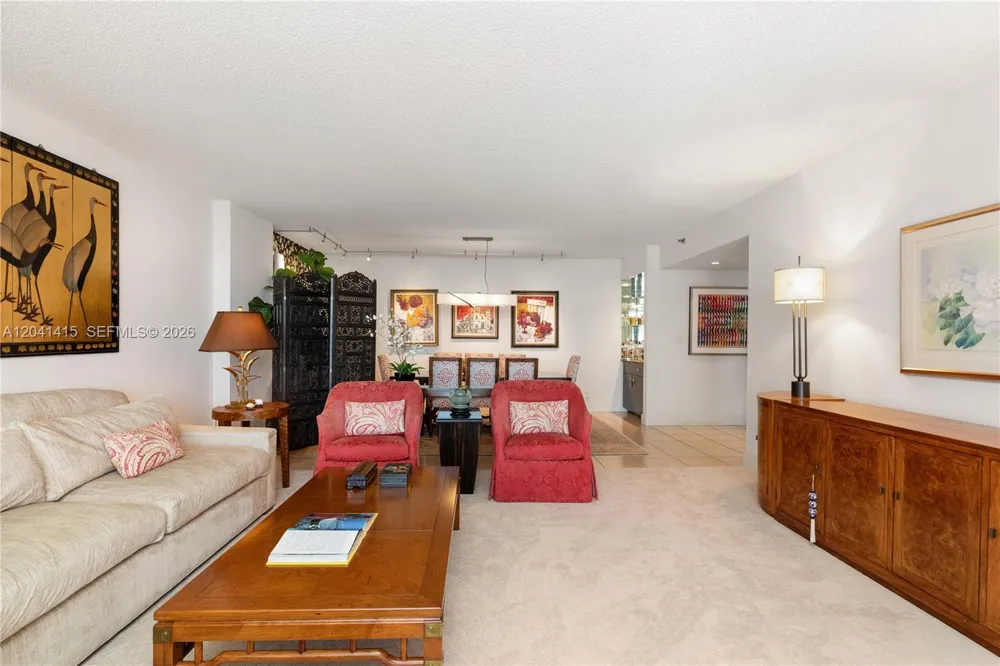 1581 Brickell Ave #903 Miami, FL 33129