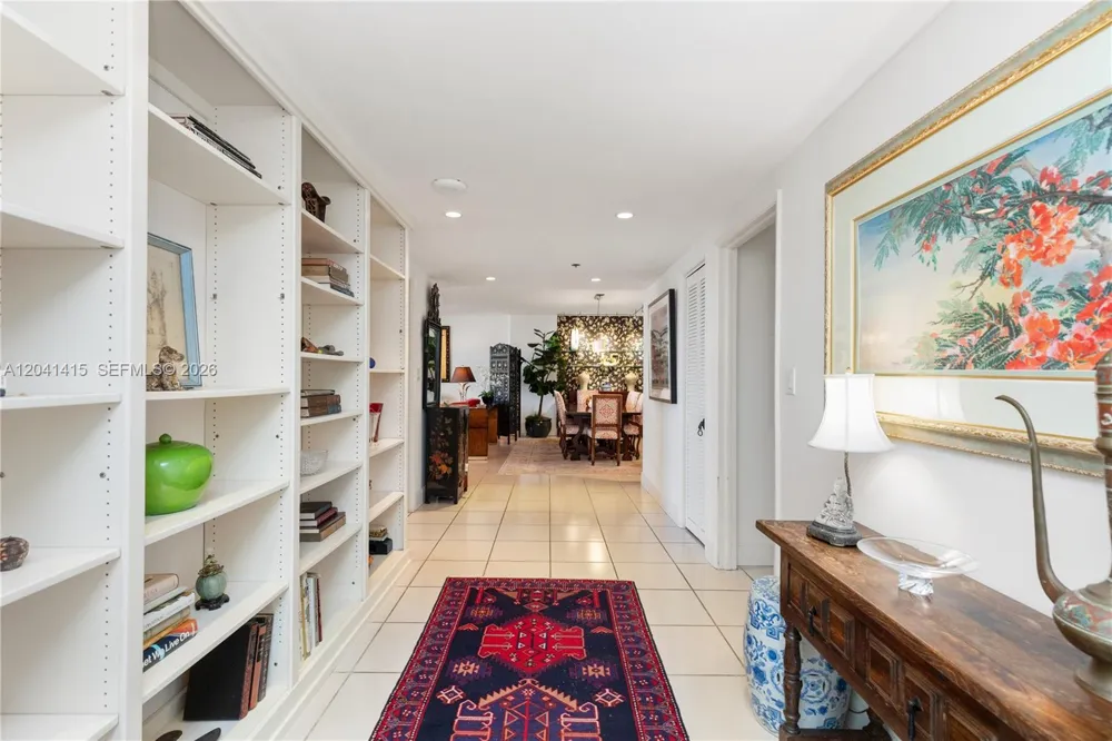 1581 Brickell Ave #903 Miami, FL 33129