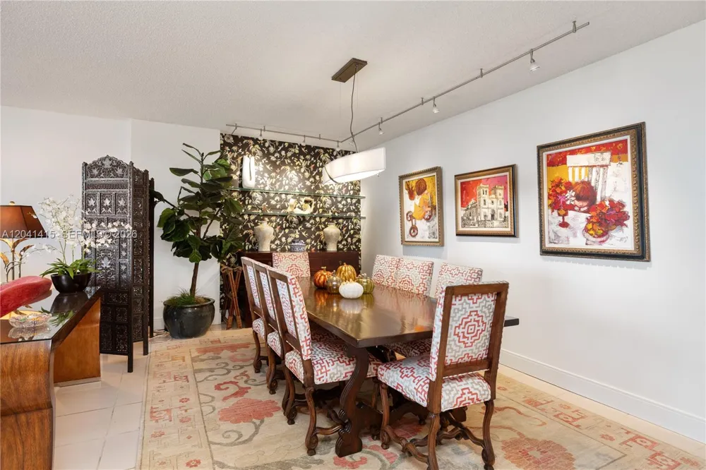 1581 Brickell Ave #903 Miami, FL 33129