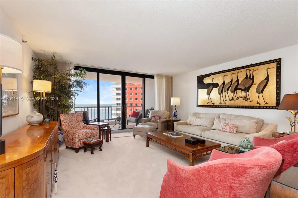 1581 Brickell Ave #903 Miami, FL 33129