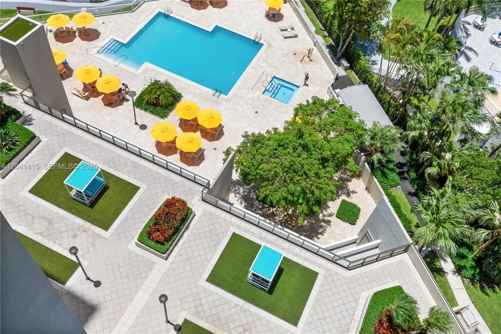 1581 Brickell Ave #903 Miami, FL 33129