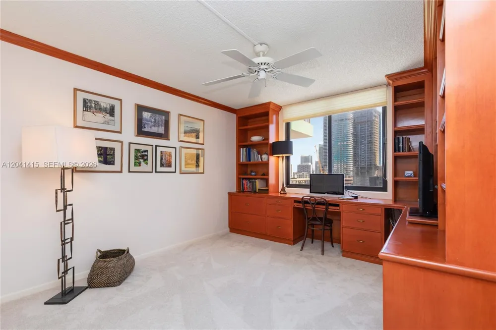 1581 Brickell Ave #903 Miami, FL 33129