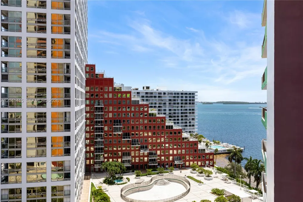 1581 Brickell Ave #903 Miami, FL 33129