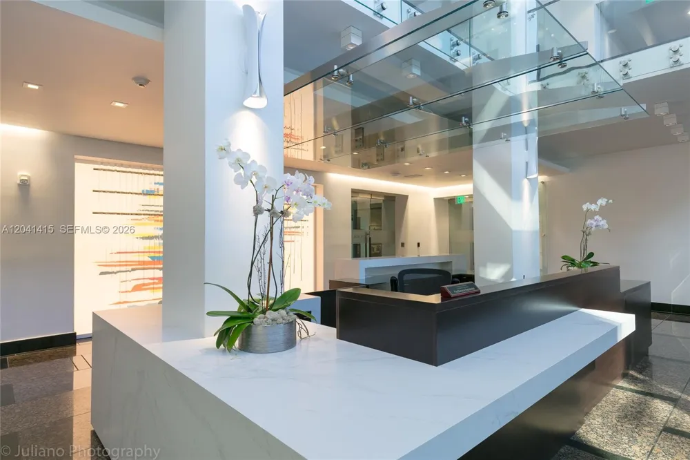 1581 Brickell Ave #903 Miami, FL 33129