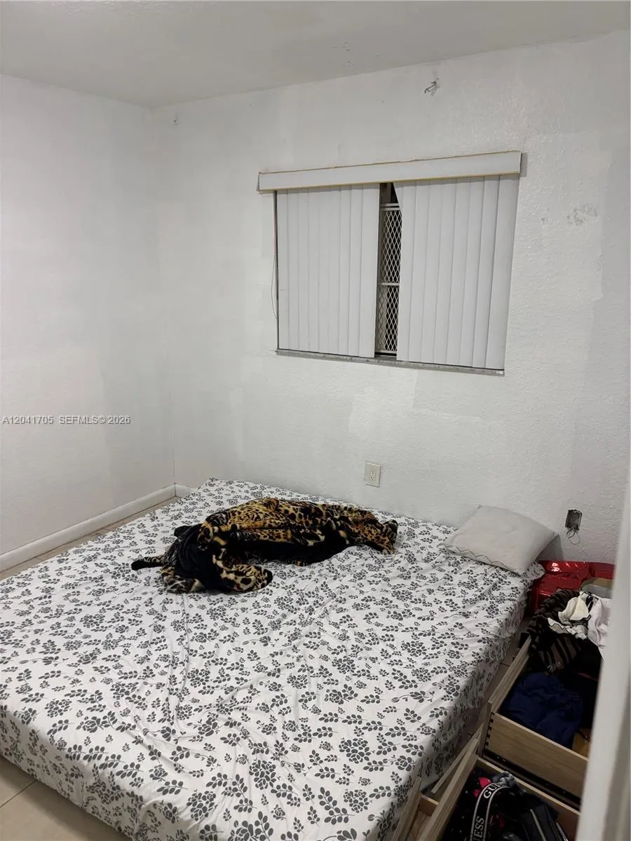 21122 NW 39th Ave Miami Gardens, FL 33055