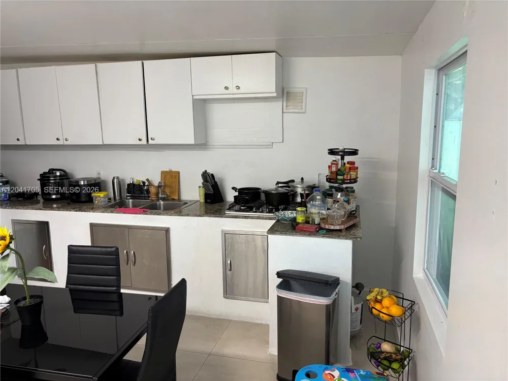 21122 NW 39th Ave Miami Gardens, FL 33055