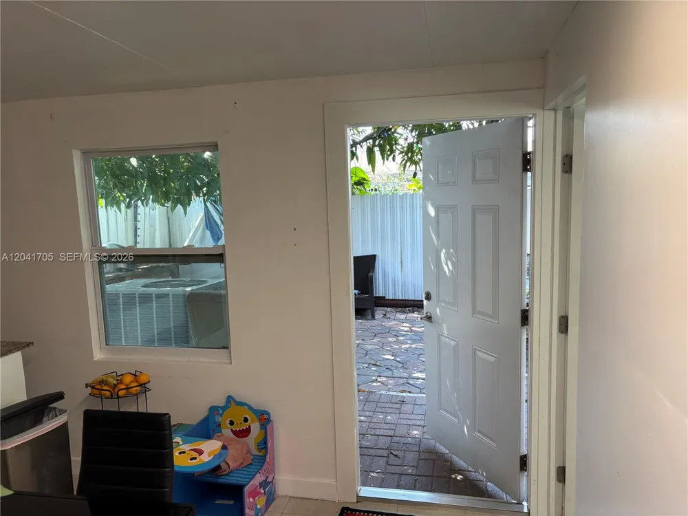 21122 NW 39th Ave Miami Gardens, FL 33055