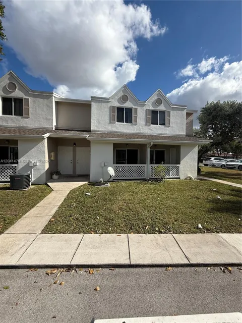 17515 NW 67th Ct #G-22