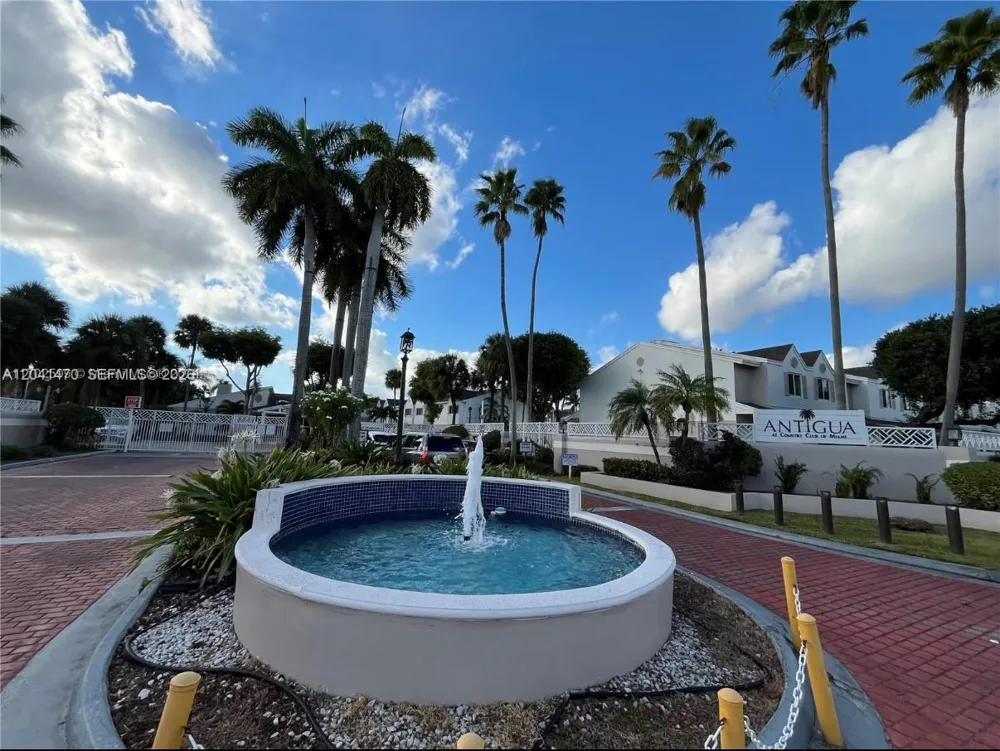 17515 NW 67th Ct #G-22 Hialeah, FL 33015