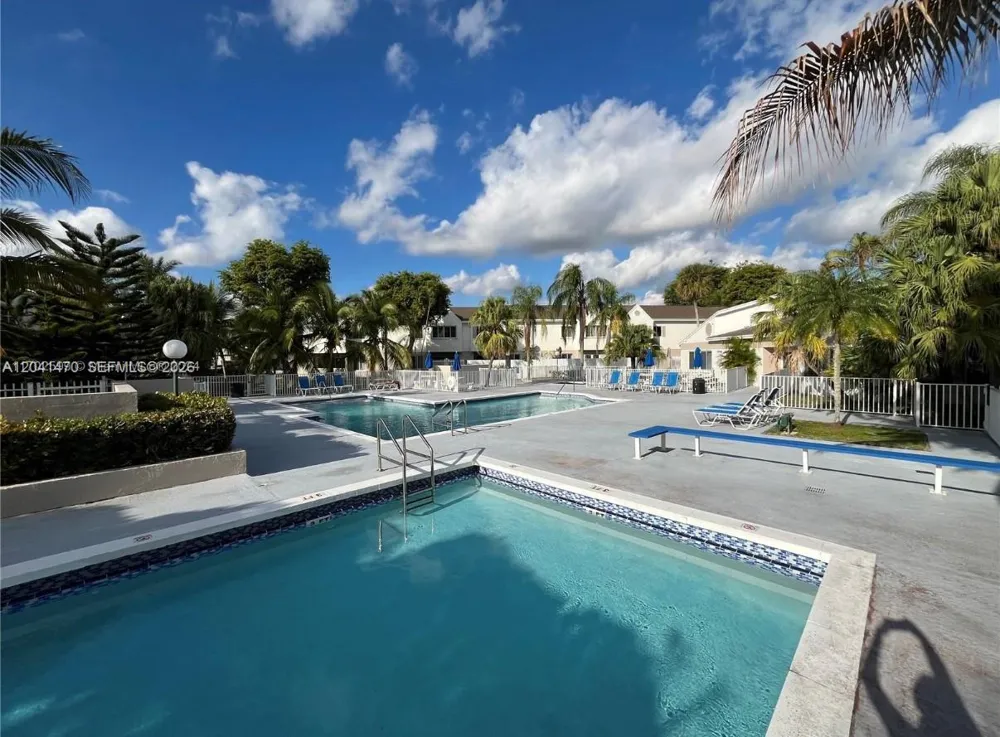 17515 NW 67th Ct #G-22 Hialeah, FL 33015