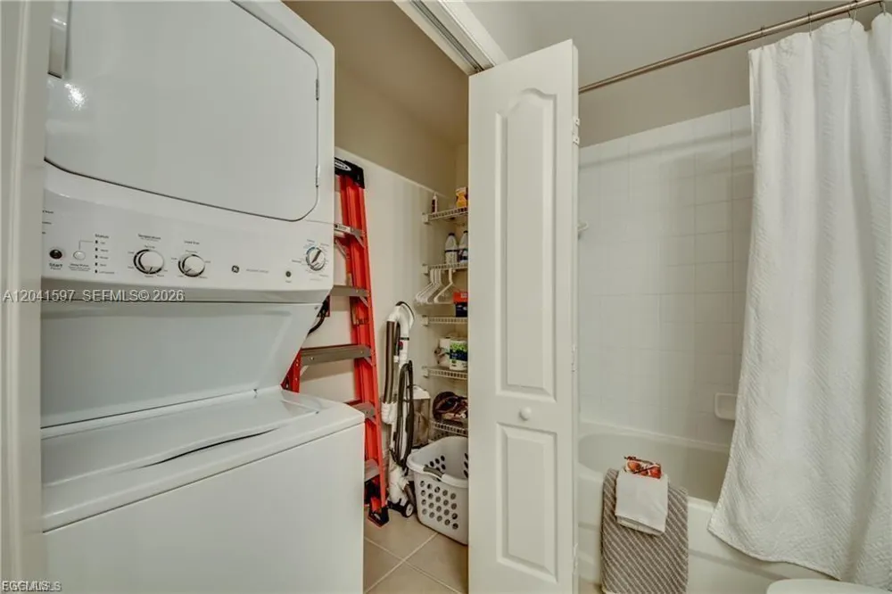 9470 Ivy Brook Run #803 Fort Myers, FL 33913