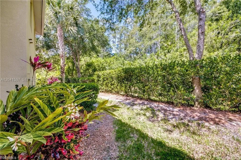 9470 Ivy Brook Run #803 Fort Myers, FL 33913