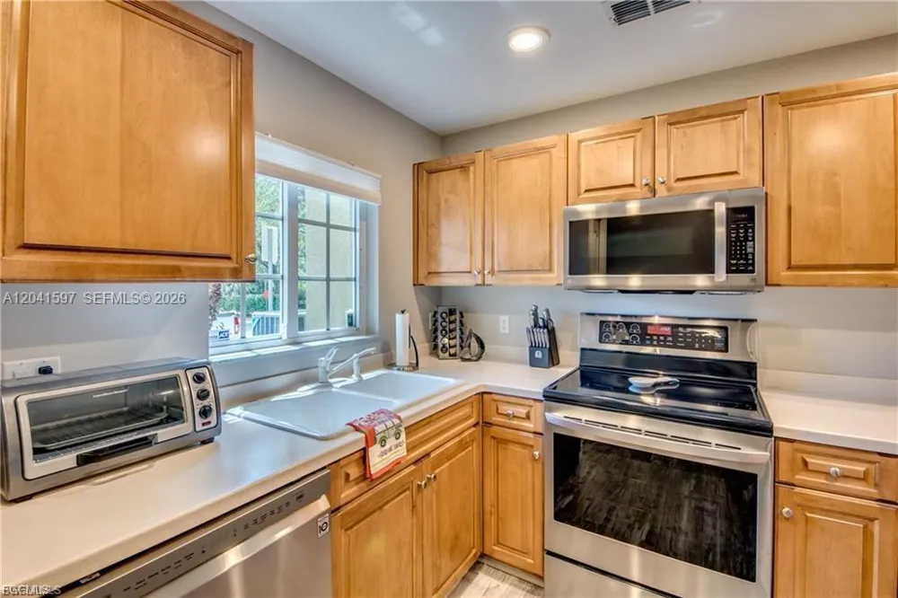 9470 Ivy Brook Run #803 Fort Myers, FL 33913
