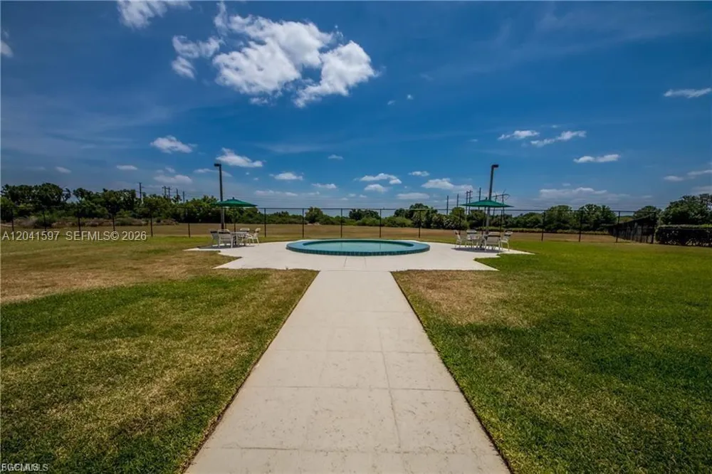 9470 Ivy Brook Run #803 Fort Myers, FL 33913