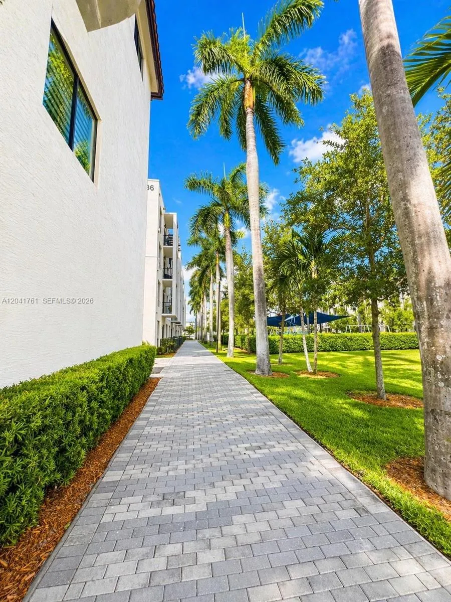 4636 NW 84th Ave #45 Doral, FL 33166