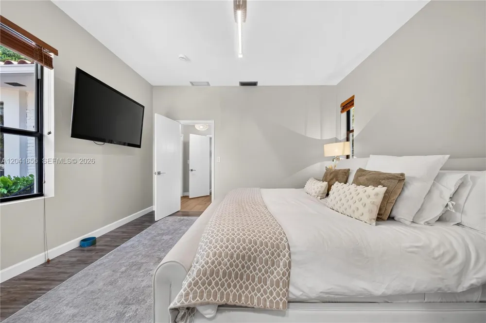 460 W Dilido Dr Miami Beach, FL 33139