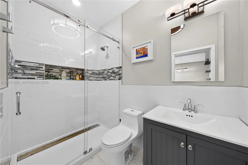 460 W Dilido Dr Miami Beach, FL 33139