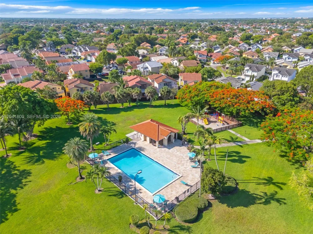 4766 SW 154th Ave Miami, FL 33185