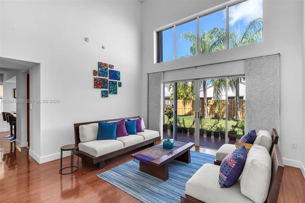 4766 SW 154th Ave Miami, FL 33185