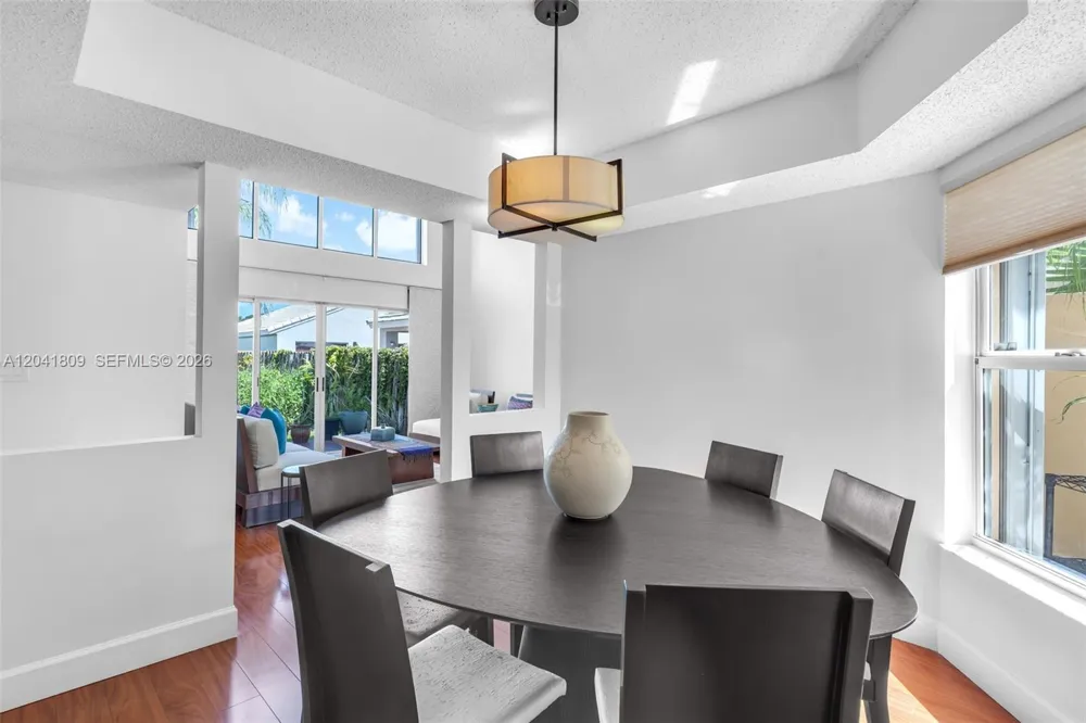 4766 SW 154th Ave Miami, FL 33185
