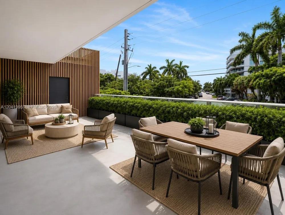 9221 E Bay Harbor Drive #210 Bay Harbor Islands, FL 33154