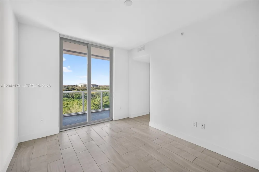 2000 Metropica Way #903 Sunrise, FL 33323