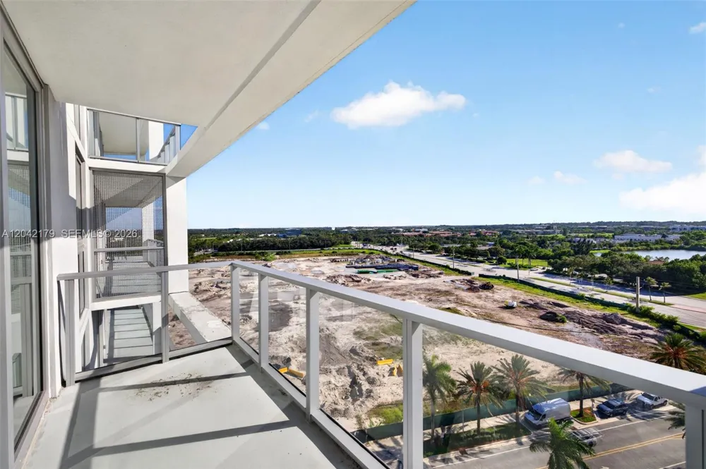 2000 Metropica Way #903 Sunrise, FL 33323