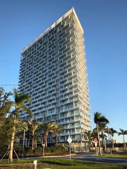 2000 Metropica Way #903 Sunrise, FL 33323